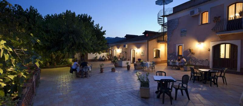 Terrenia 3* Taormina
