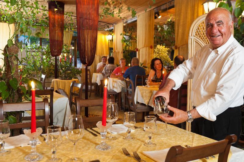 Terrenia Hotel 3*